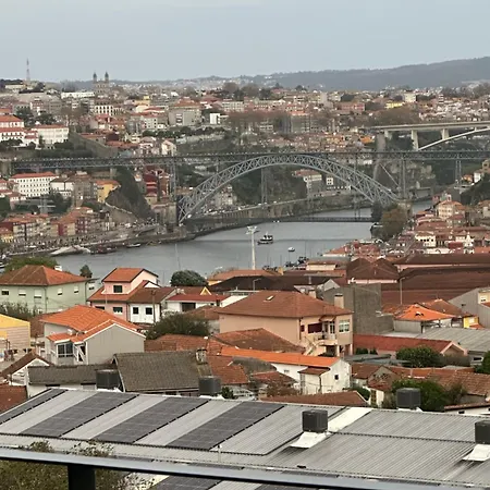 New Douro 406 With Shared Pool And Parking *