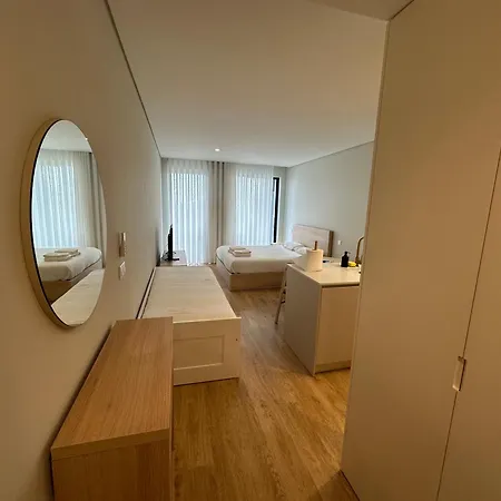 New Douro 406 With Shared Pool And Parking