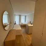 New Douro 406 With Shared Pool And Parking
